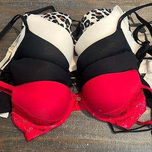 34C victory secret bras set of 6